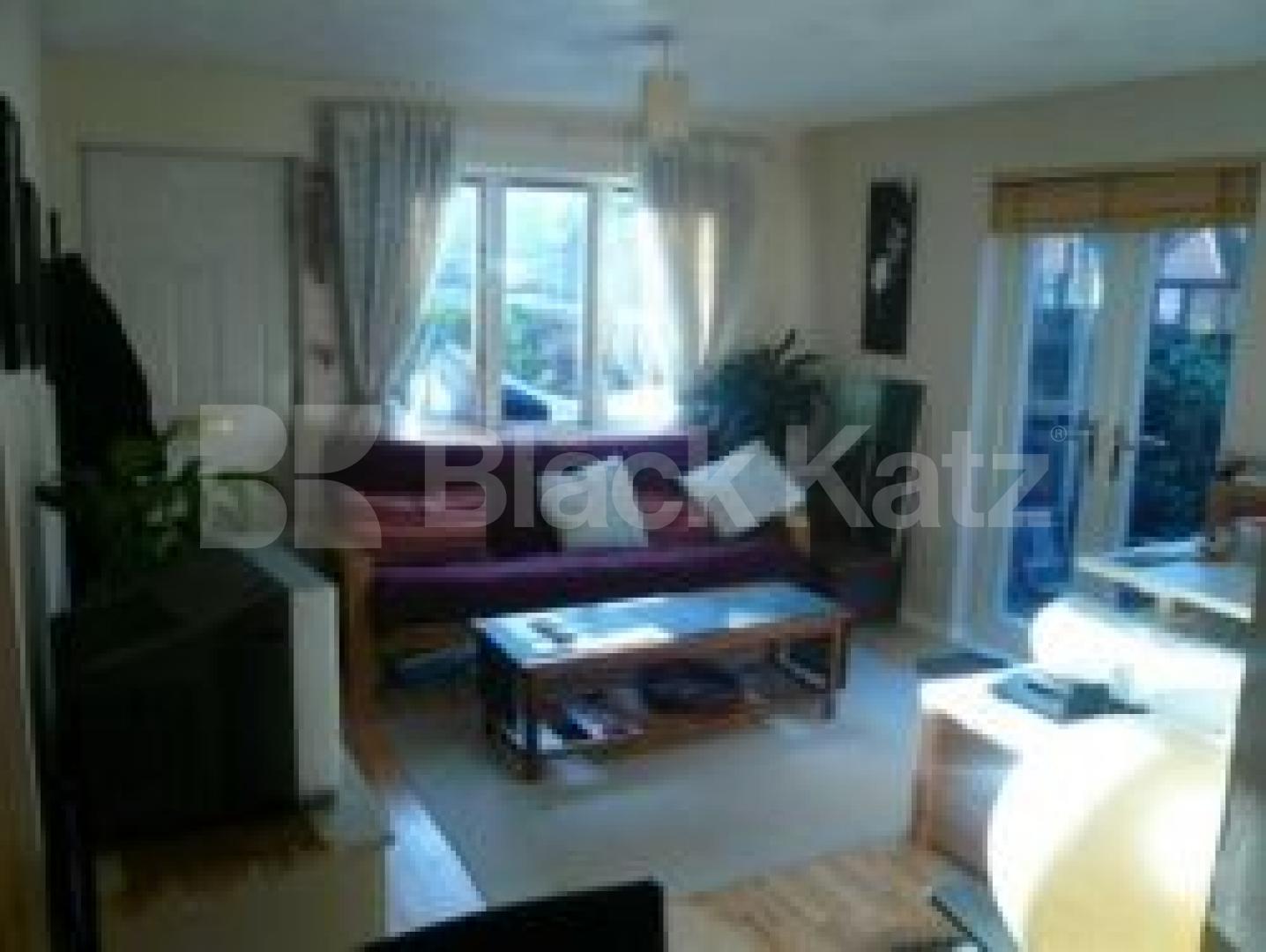 			1 Bedroom, 1 bath, 1 reception Flat			 Julianna Close, EAST FINCHLEY N2